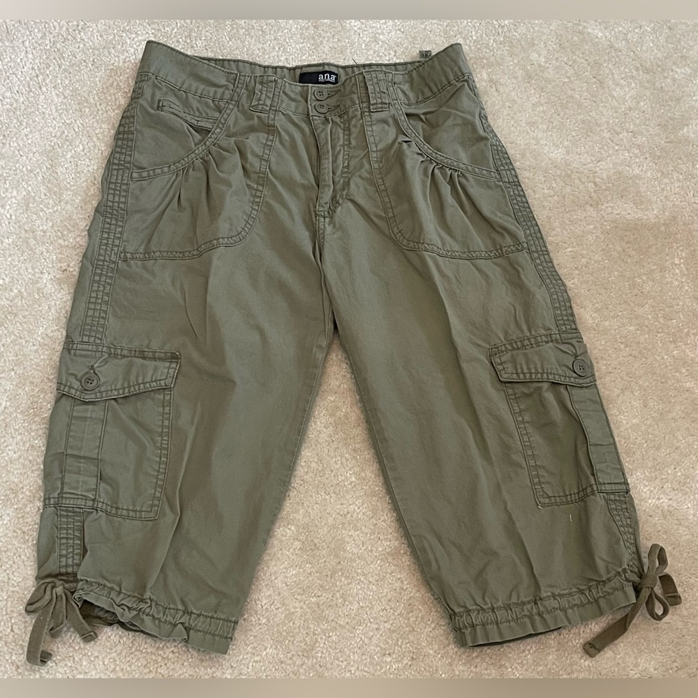 Ana Cargo Capris - Embroidery Pockets - Size 8 - Tie on the Legs